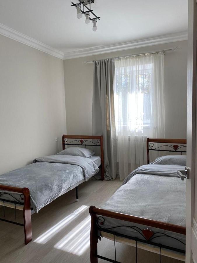 Lidiani Guest House Gyumri Bagian luar foto